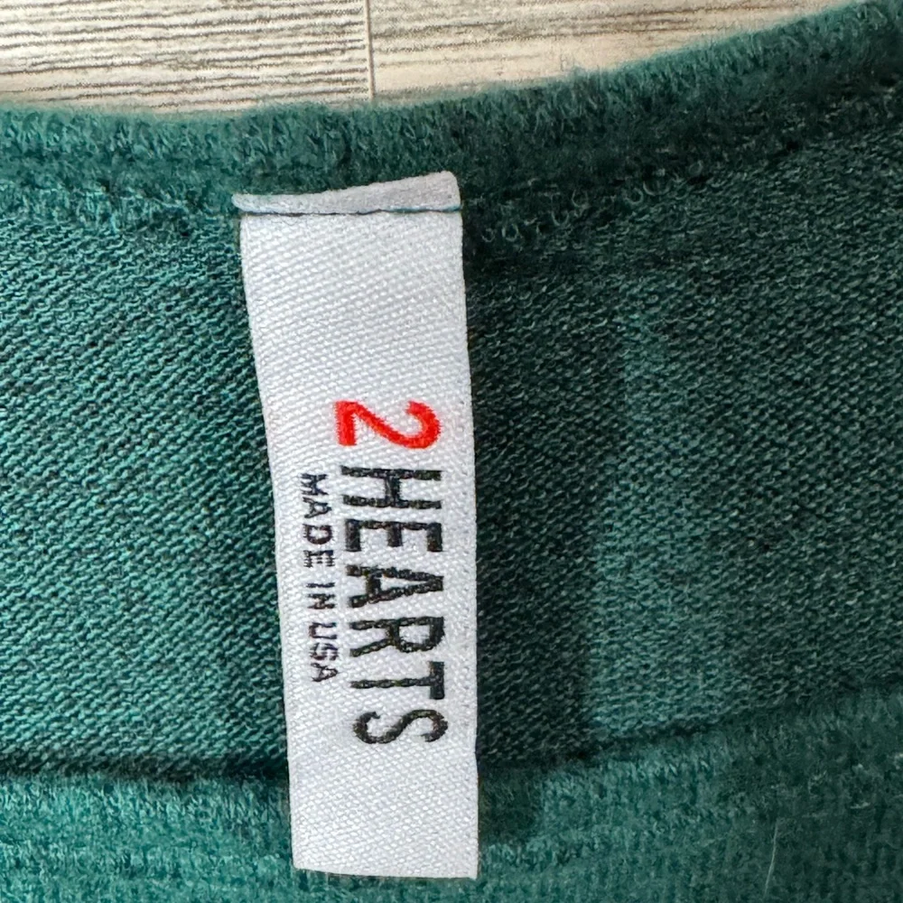 Green Dolman Sleeve Top, Boatneck, Size Medium, - Picture 4 of 9